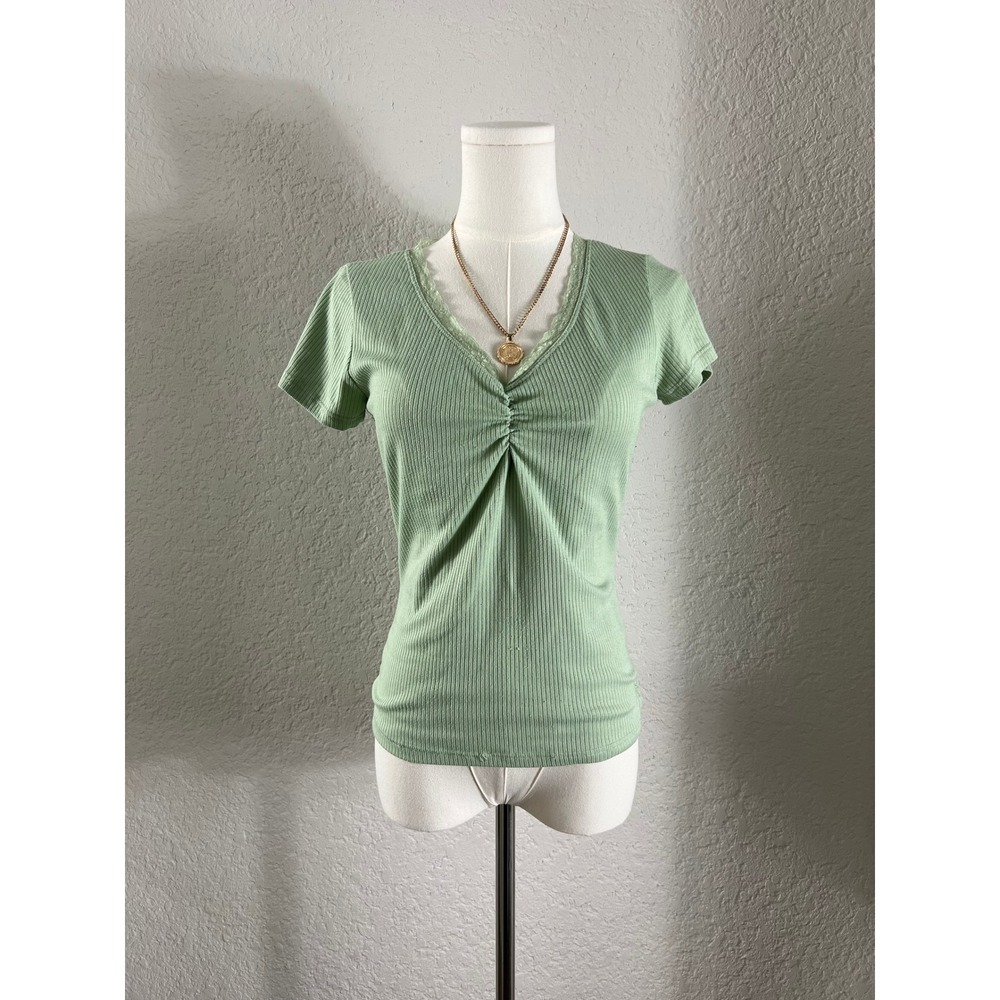BUNDLE Size SMALL/MEDIUM Stretchy Material Crop Tops Fairycore Grunge Chic